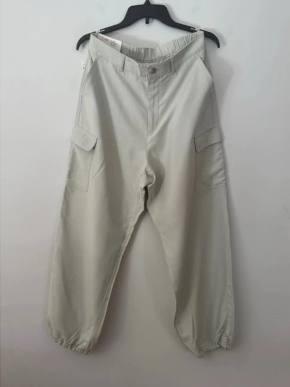 UNIQLO WOMENS CARGO JOGGER PANTS